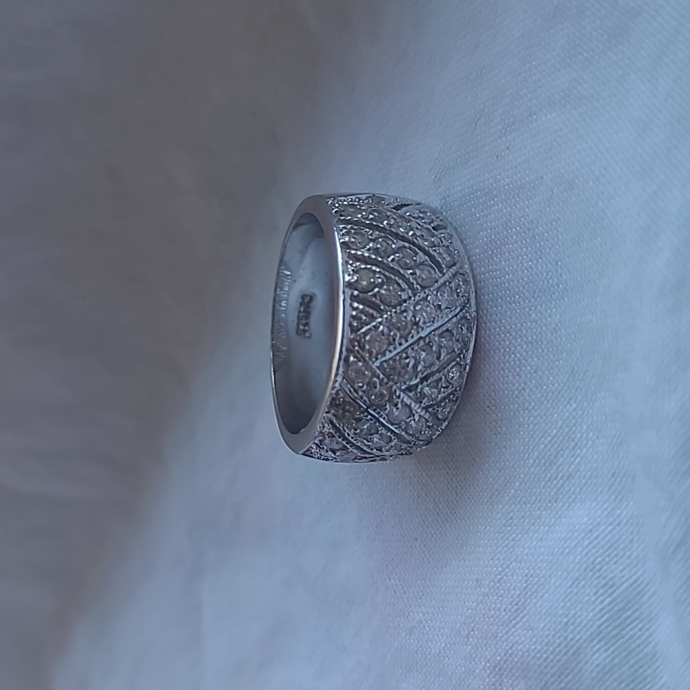 Beautiful Thick faux Diamonds and Silver Ring